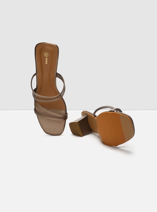 MAX Women Solid Strappy Block Heel Sandals
