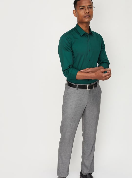 Men Solid Sateen Stretch Slim Fit Formal Shirt