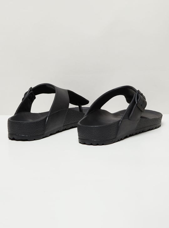 Men Solid T-Strap Sandals