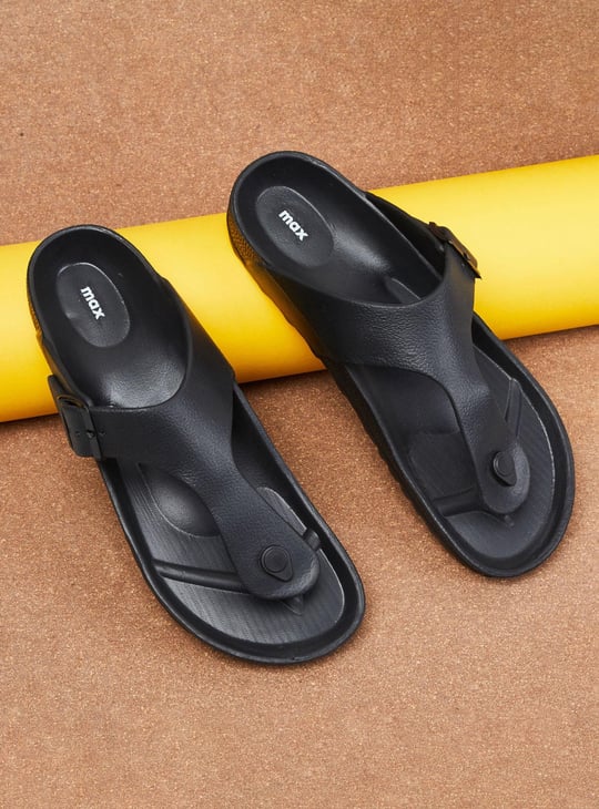 Men Solid T-Strap Sandals