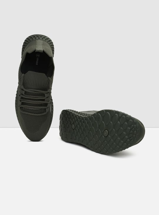 Men Flyknit Lace-Up Sports Shoes