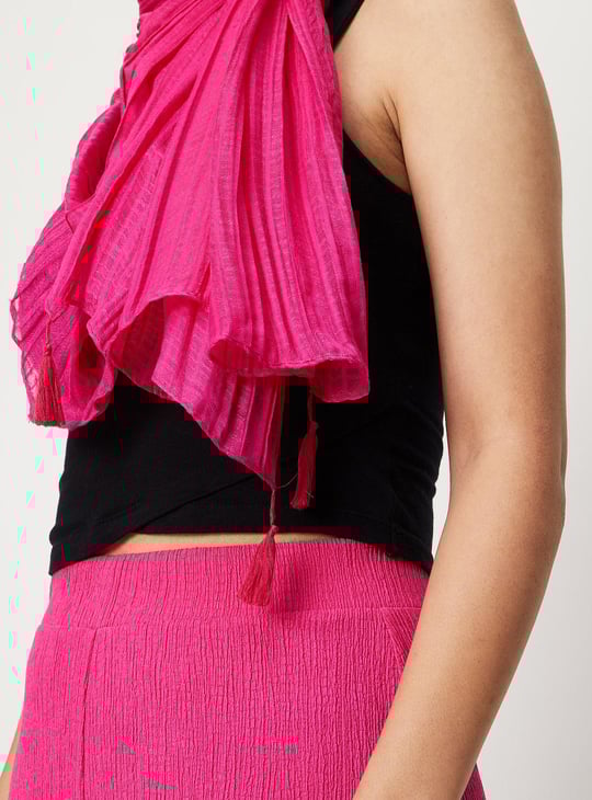 Women Textured Tassel-Detailed Scarf
