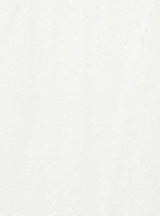 Women Solid Tassel-Detailed Scarf