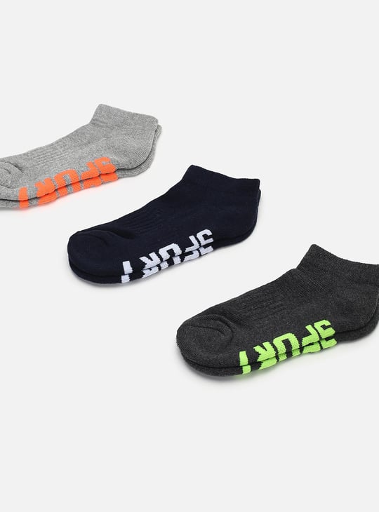 Boys Typographic Printed Ankle-Length Socks - Pack of 3