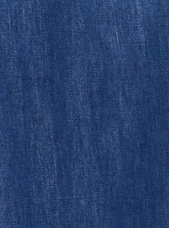 Men Solid Half Sleeves Slim Fit Denim Shirt