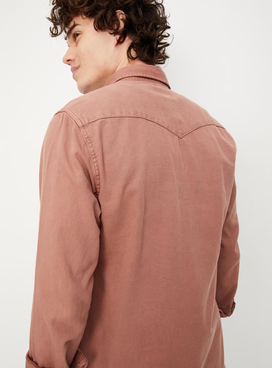 Men Solid Slim Fit Denim Shirt