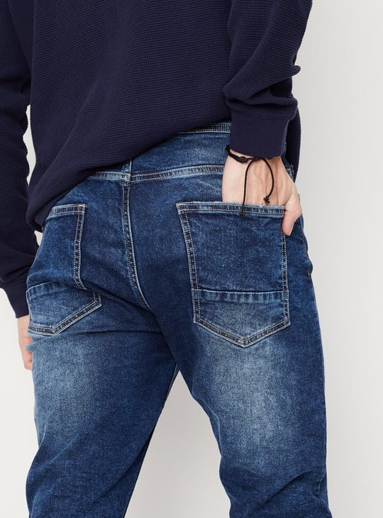 Men Distressed Carrot Fit Jeans