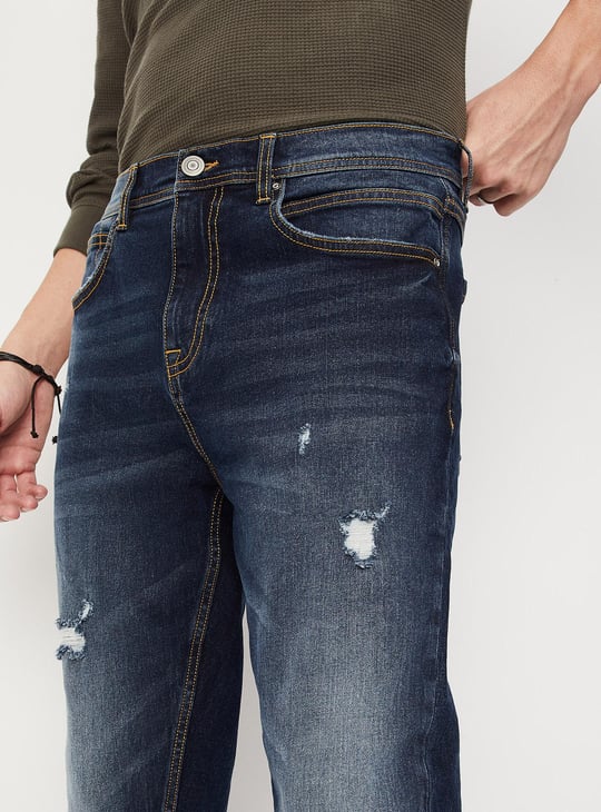 Men Distressed Carrot Fit Jeans