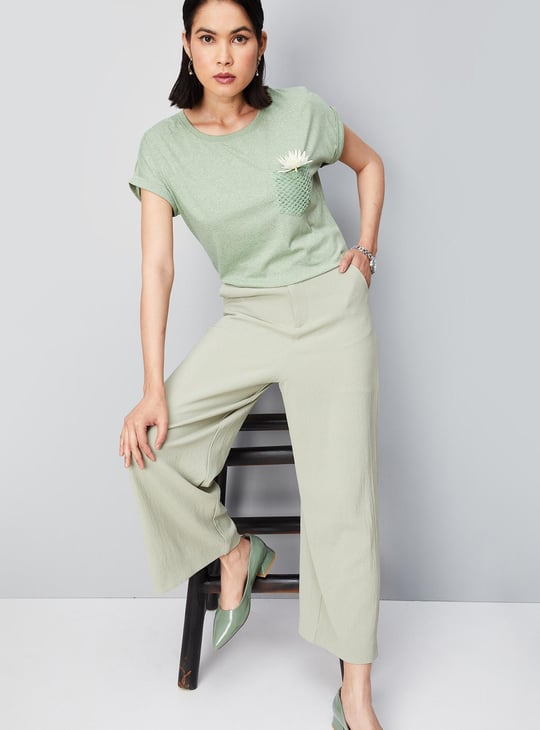 Women Crochet Pocket T-shirt