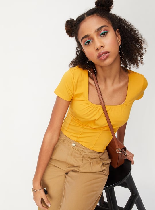 Women Solid Square Neck Gathered Crop Top