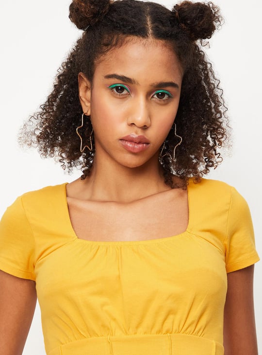 Women Solid Square Neck Gathered Crop Top