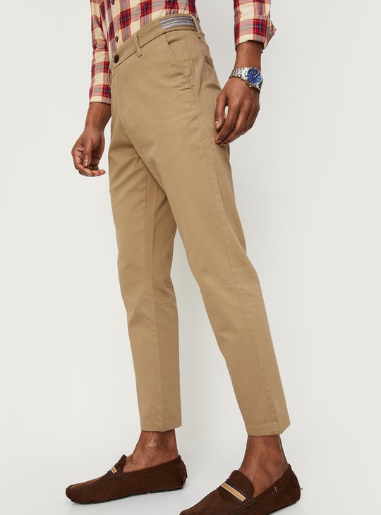 Men Solid Stretch Carrot Fit Chinos