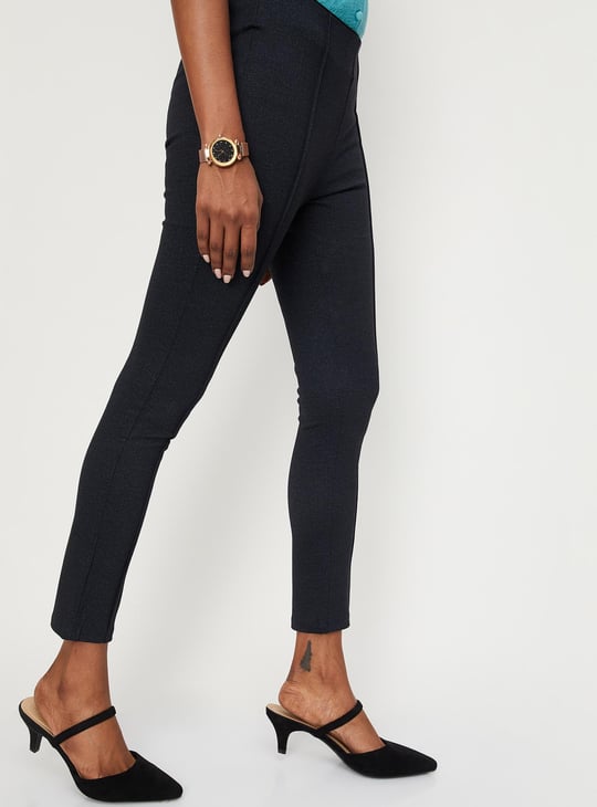 Women Solid Knitted Cropped Ponte Treggings