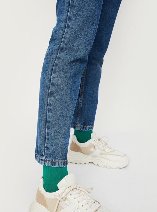 Women Washed Mom Fit Jeans