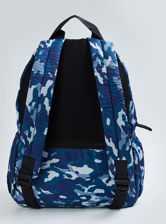 Men Camouflage Printed Backpack