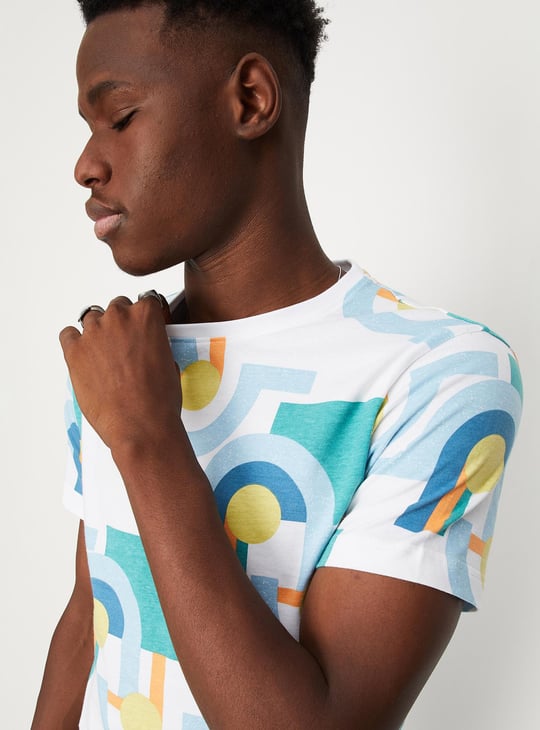 Men Geometric Printed Ultra Slim Fit T-shirt