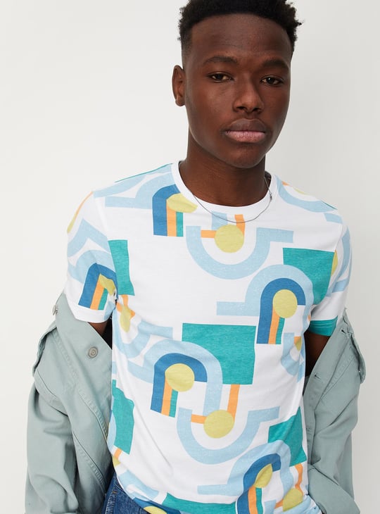 Men Geometric Printed Ultra Slim Fit T-shirt
