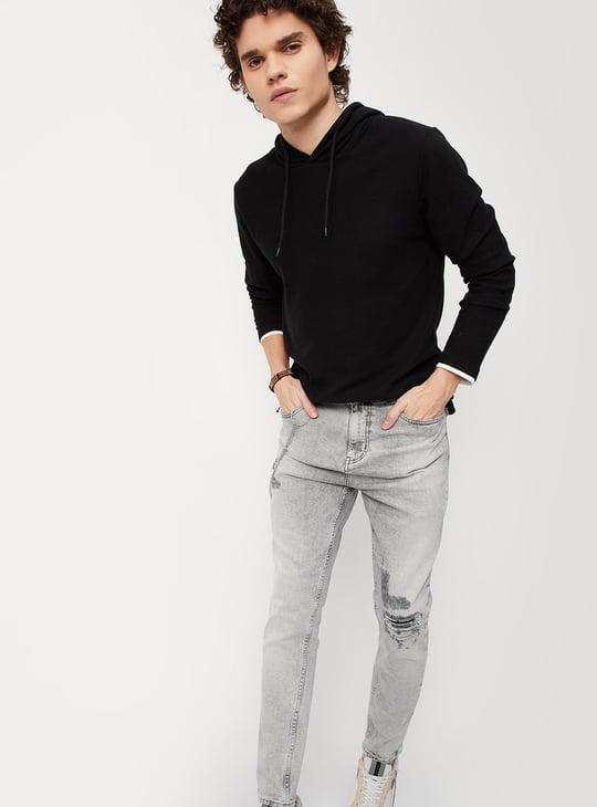 Men Solid Slim Fit Hooded T-shirt