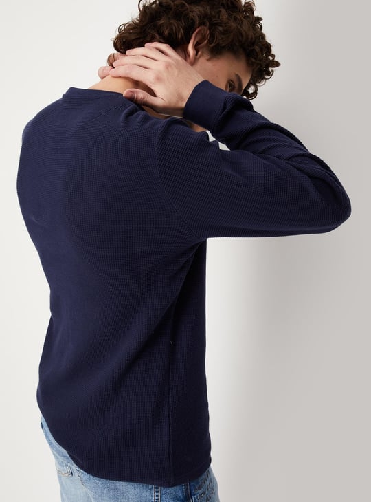 URB_N Men Waffle Knit Slim Fit Henley T-shirt