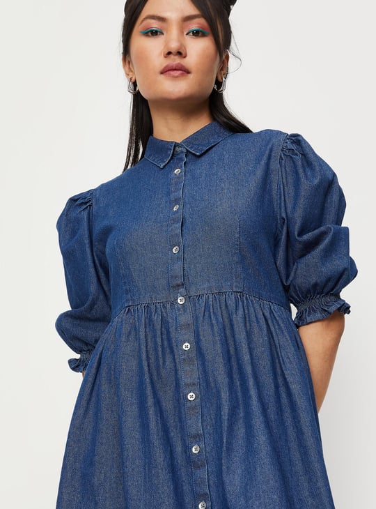 Women Solid Puffed Sleeved Denim Dress