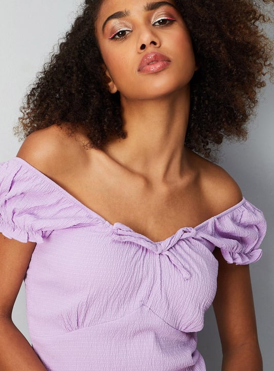 Women Textured Crop Top