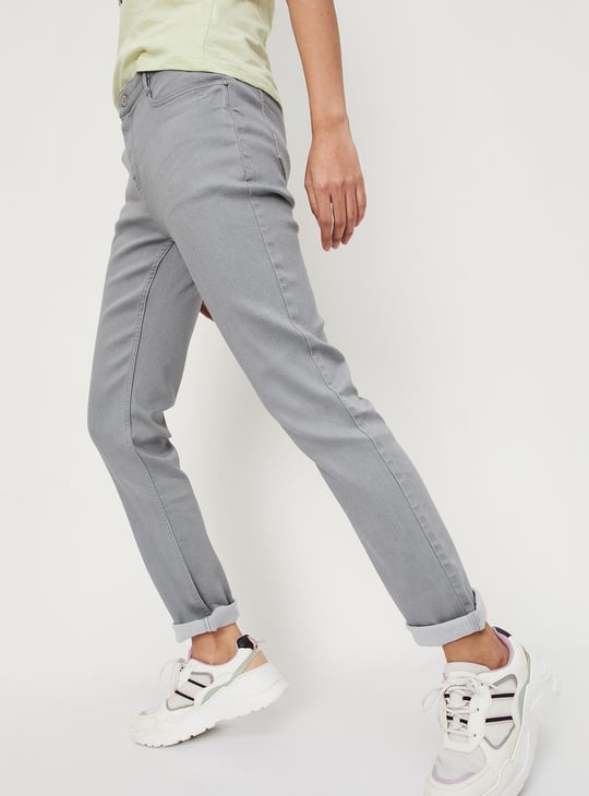 Women Solid Pencil Fit Jeans