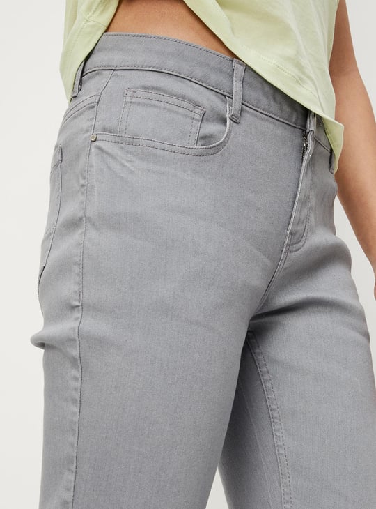 Women Solid Pencil Fit Jeans