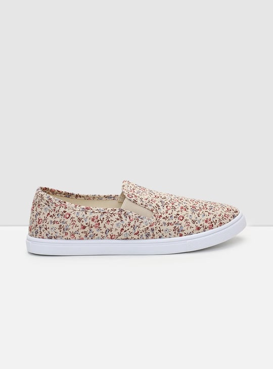 Women Floral Printed Canvas Shoes Beige Printed