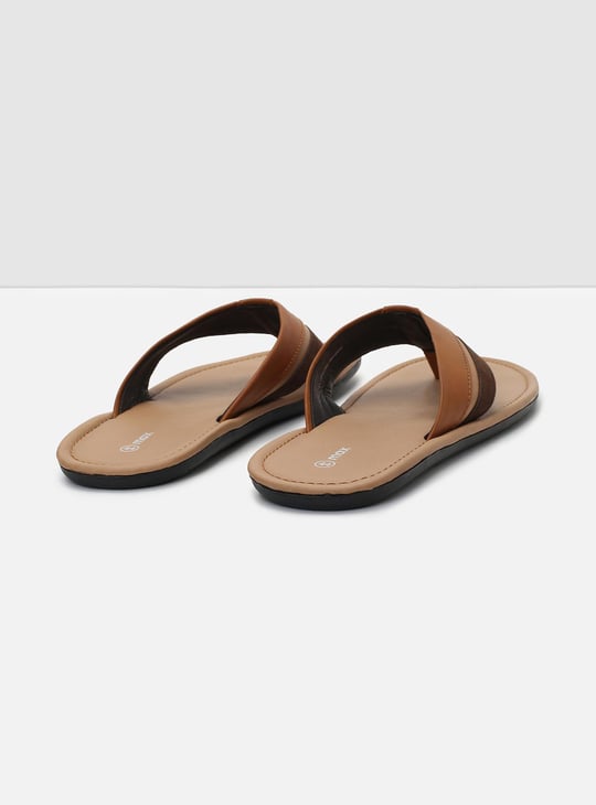 Men Colourblock V-strap Sandals