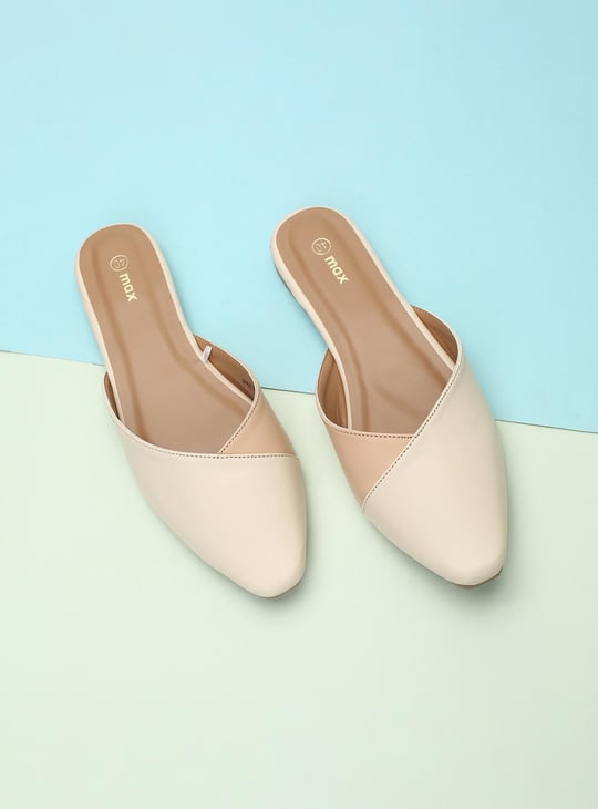 Women Colourblock Closed-Toe Mules