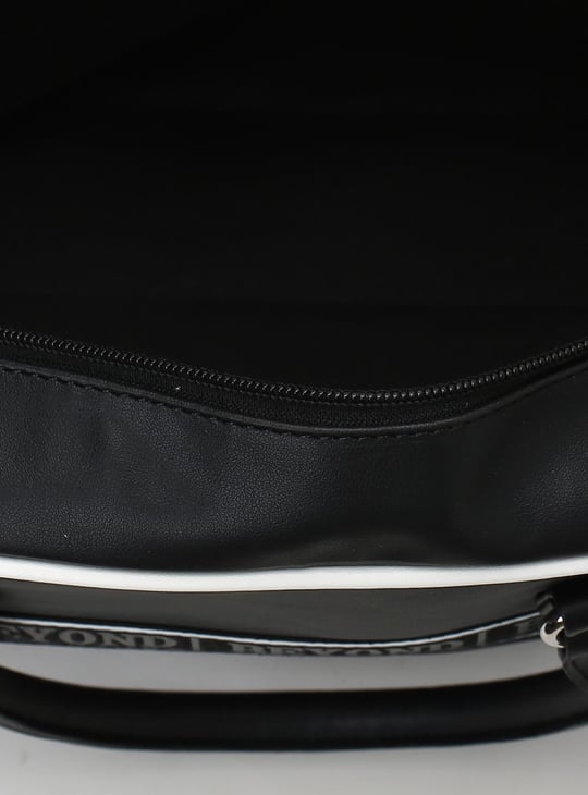 Women Printed Duffle Bag with Contrast Piping