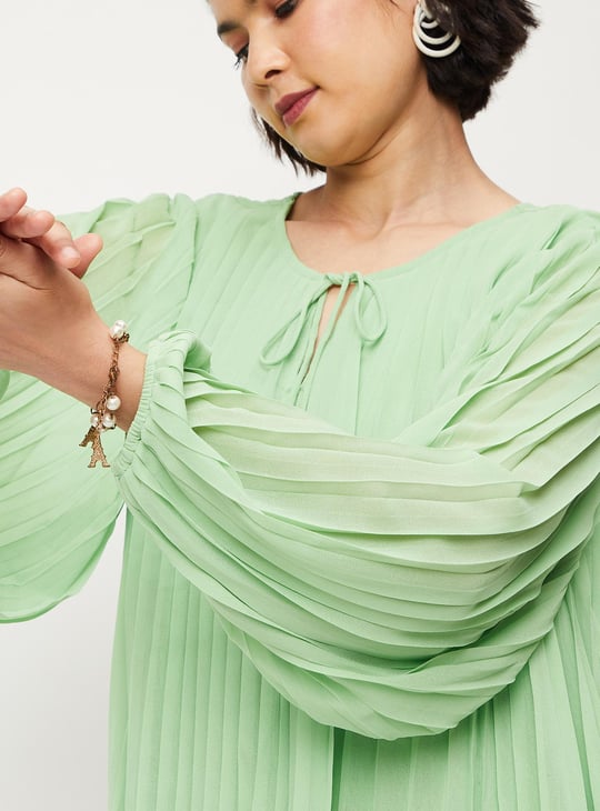 Women Pleated Balloon Sleeve Top