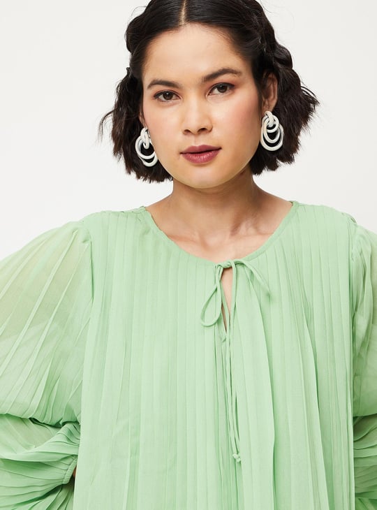 Women Pleated Balloon Sleeve Top