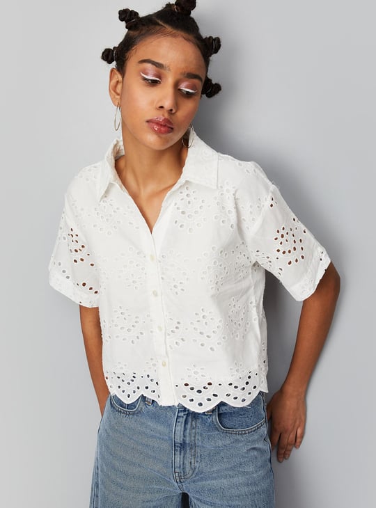 URB_N Women Schiffli Boxy Crop Shirt