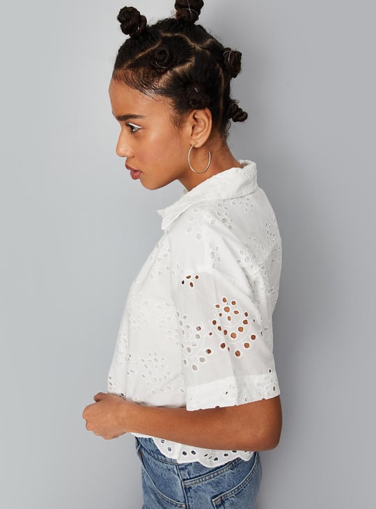 URB_N Women Schiffli Boxy Crop Shirt