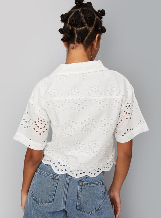 URB_N Women Schiffli Boxy Crop Shirt