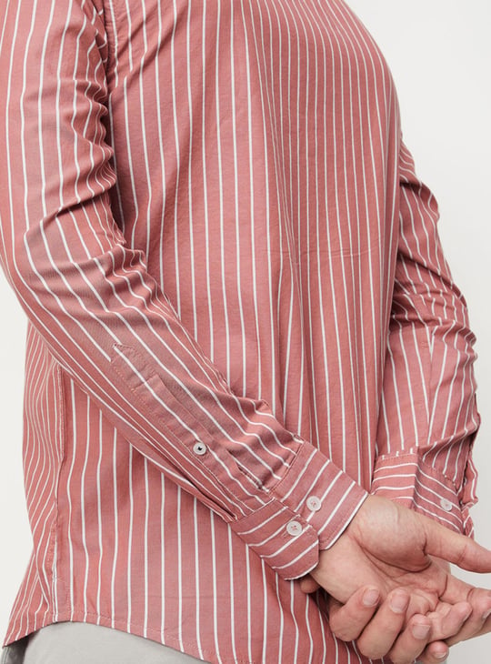 Men Striped Slim Fit Shirt