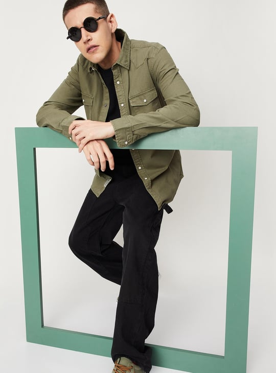 Men Solid Garment Dyed Slim Fit Shirt