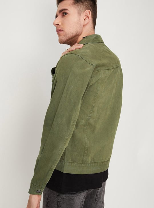 Men Solid Lightweight Denim Jacket