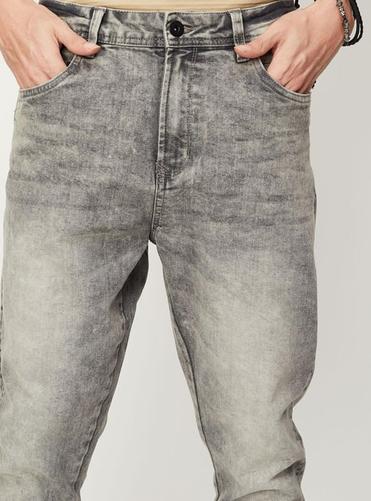 Men Washed Carrot Fit Jeans