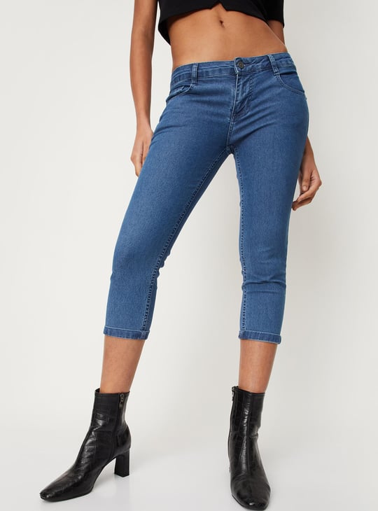 Women Solid Denim Capris