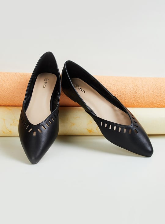 Women Solid Cutout Detail Ballerinas