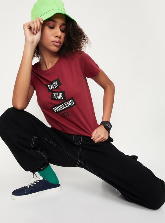 Women Slogan Printed Round Neck T-shirt