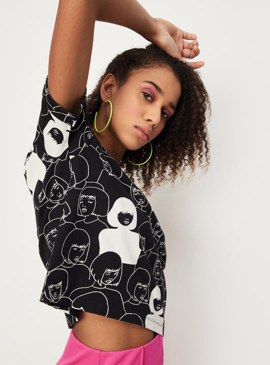 Women Cropped Graphic T-shirt