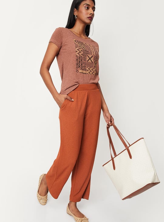 Women Round Neck Graphic T-shirt