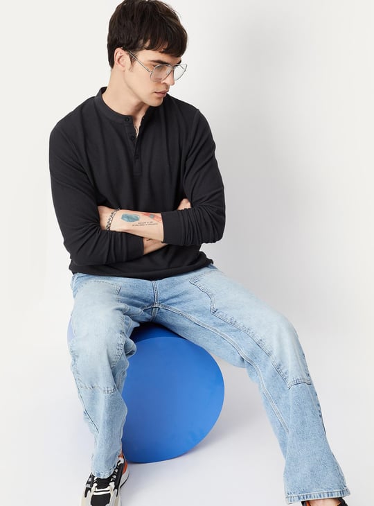 Men Textured Slim Fit Henley T-shirt