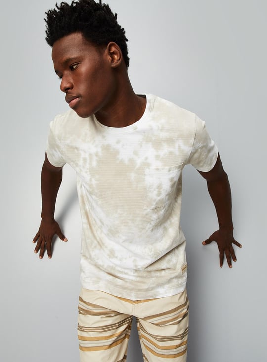 Men Slim Fit Tie & Dye T-shirt