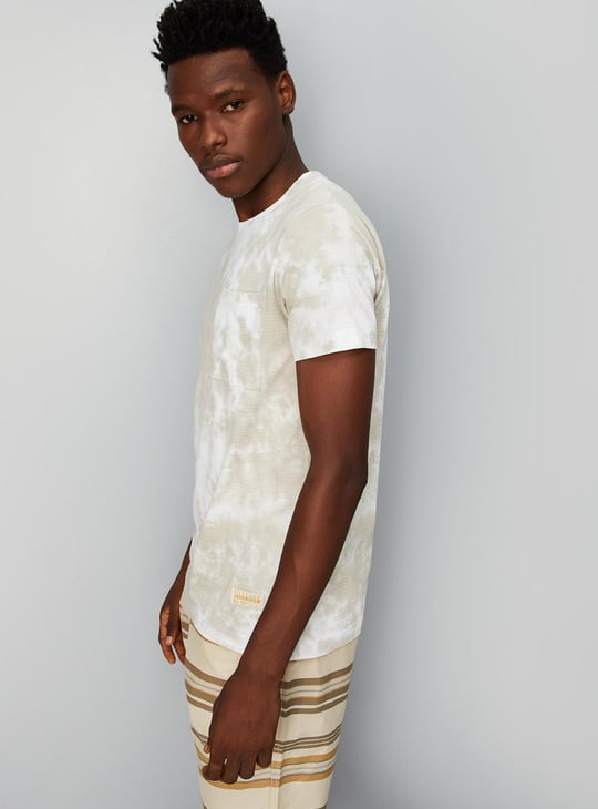 Men Slim Fit Tie & Dye T-shirt