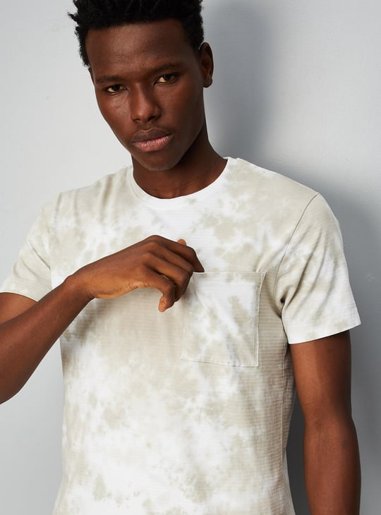 Men Slim Fit Tie & Dye T-shirt