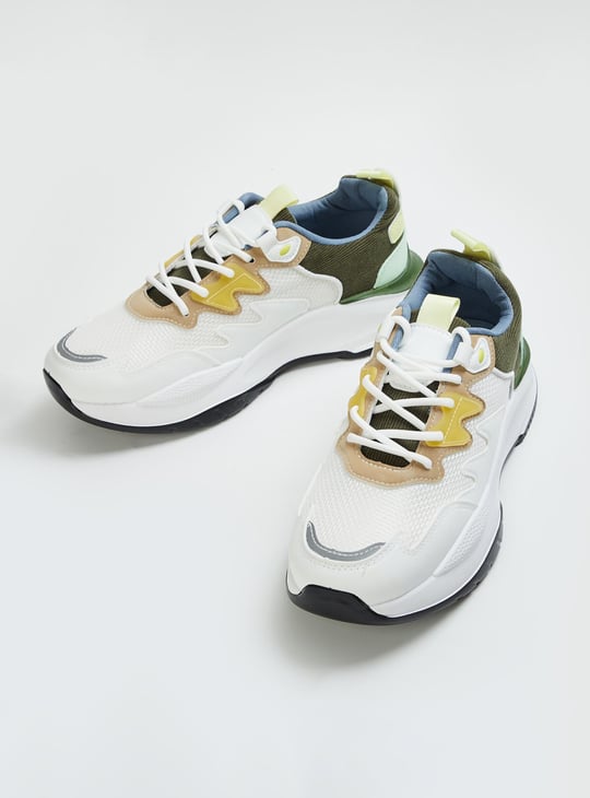 Men Colourblocked Sports Shoes